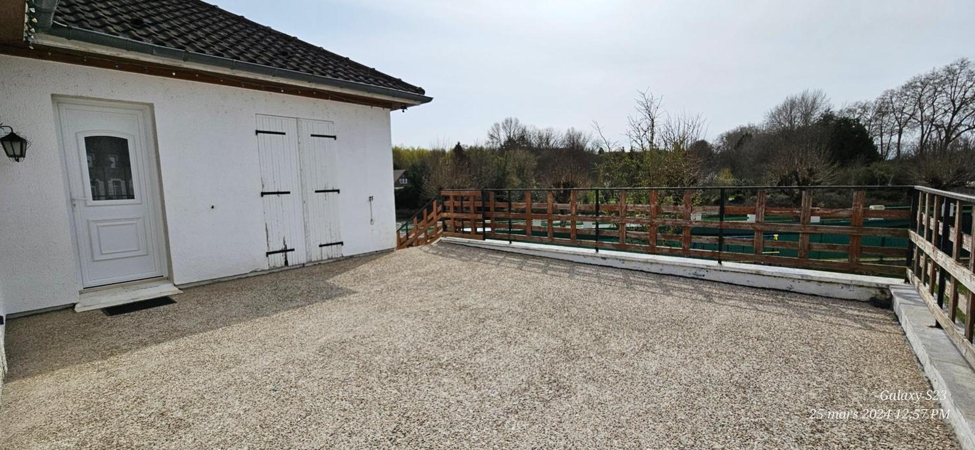 Pavillon Avec Jardin Clos Au Bord De L'Yonne Coulanges-sur-Yonne Esterno foto
